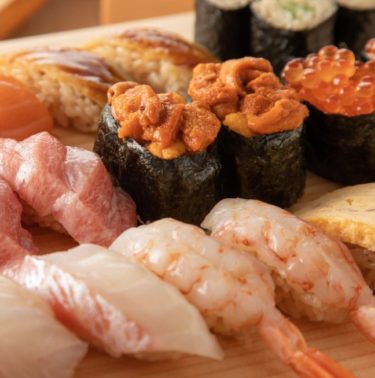 「鮨やハレの日 大宮東口駅前店 」がオープン！寿司・天ぷらなど80種以上のメニューが個室で食べ放題